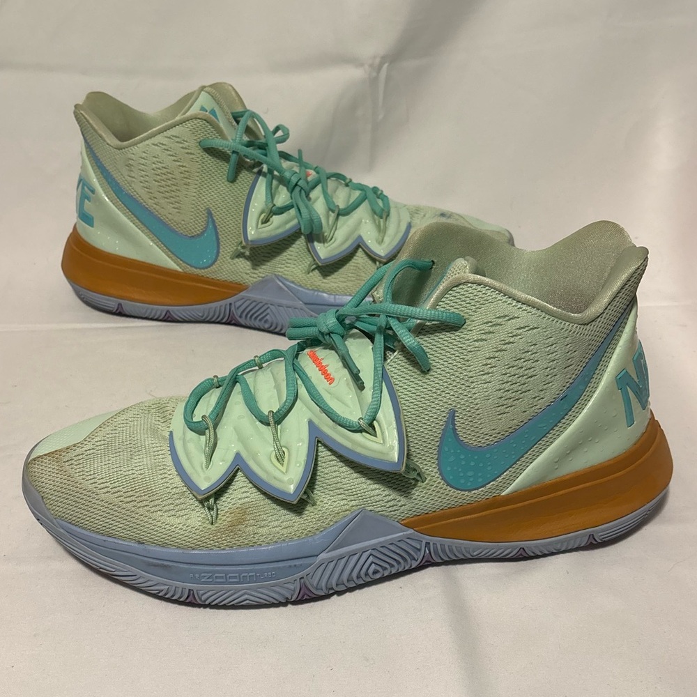 Nike Kyrie 5 x SpongeBob SquarePants Squidward 2019 CJ6951-300 Men’s Size 15